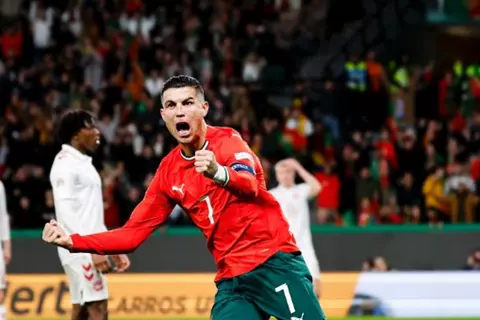 رونالدو بعد التتويج بدوري الأمم: لا شيء يضاهي الفوز مع منتخب بلدي